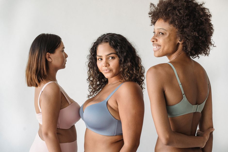 Universal Standard Vs Eloquii Denim: Plus-Size Denim That Fits Without a Tailor: Universal Standard vs. Eloquii